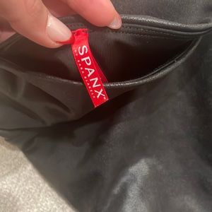 Black spanx size large excellent